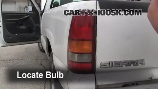 2003 GMC Sierra 1500 WT 4.8L V8 Luces Luz de reversa (reemplazar foco)